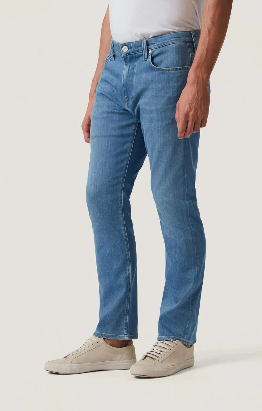 34 Heritage Camino Relaxed Straight Jeans in Cloud Blue Urban - H0022788872