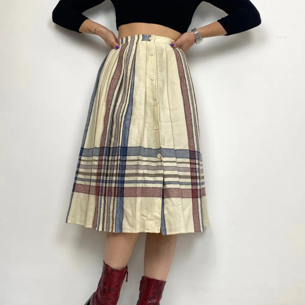 Cream Check Pleated Skirt - XS/S