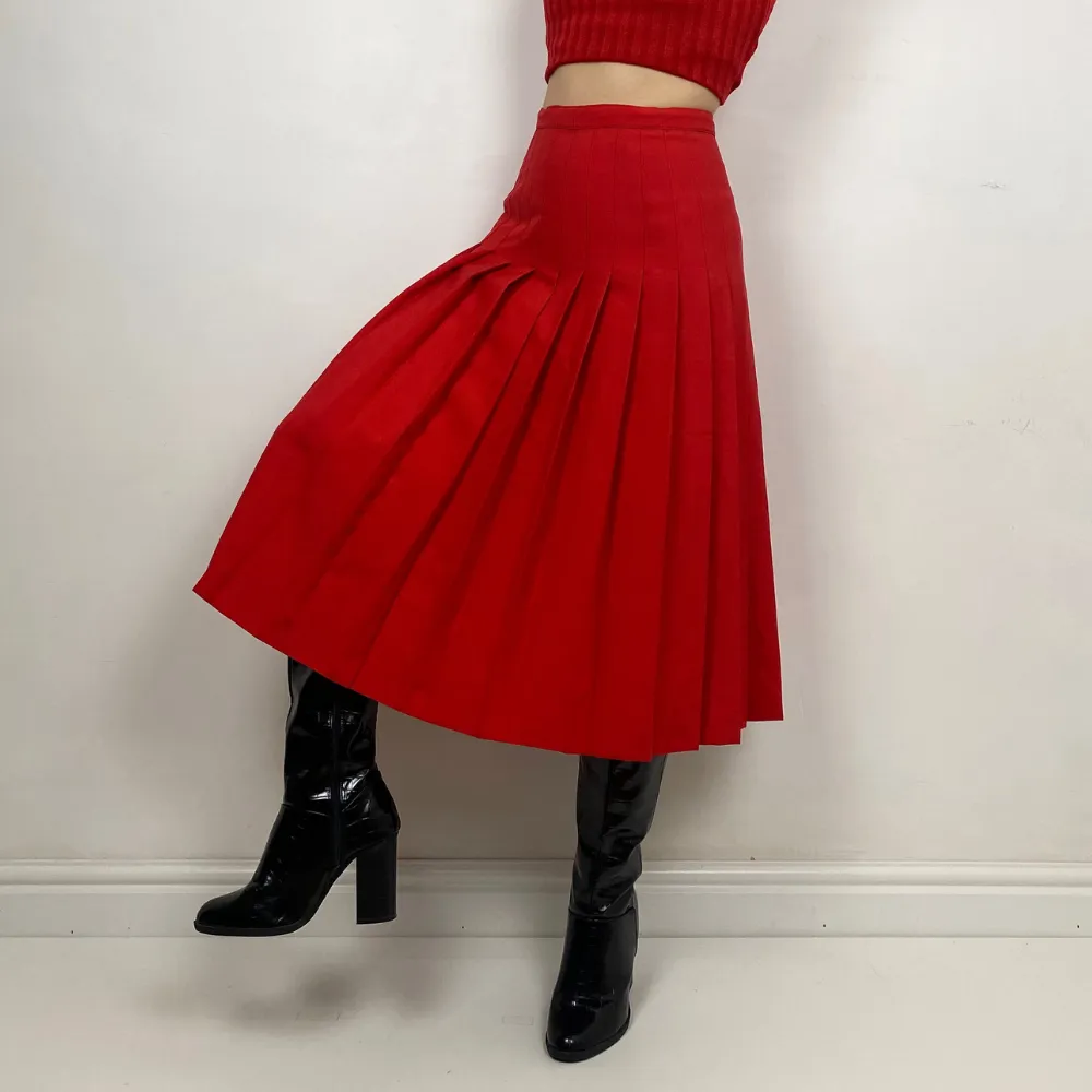 Pleated Red Midi Skirt - XS/S