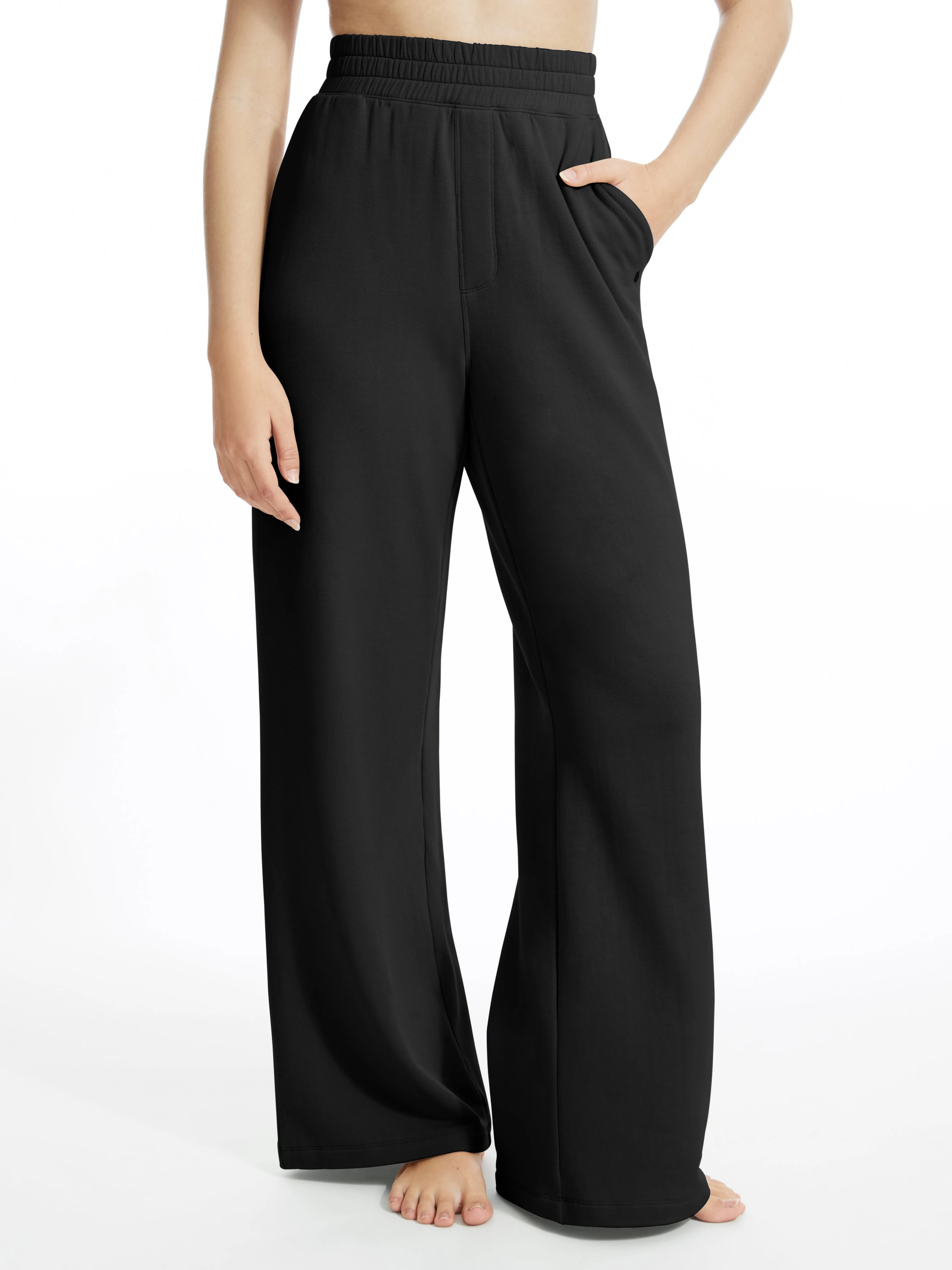 Wide Leg Fleece Pant